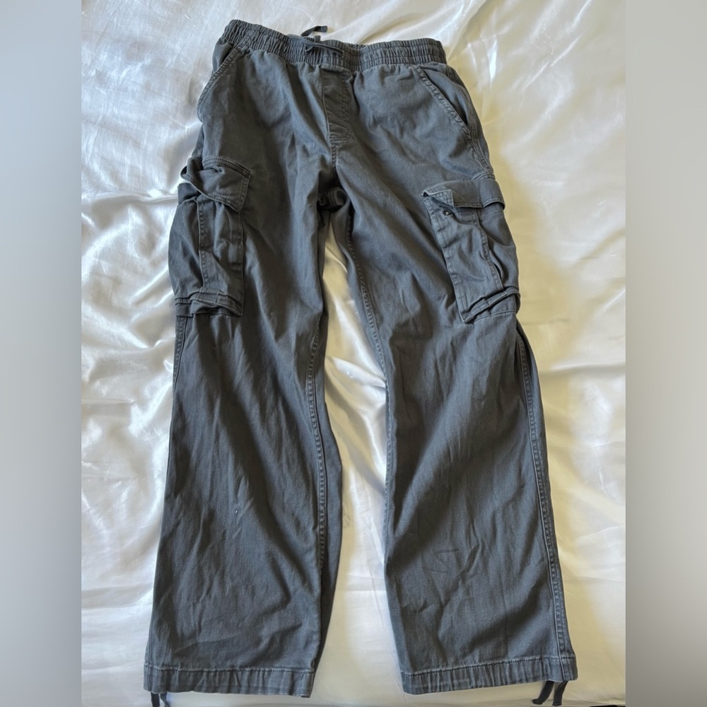 Lee Gray Cargo Pants with Utility Design